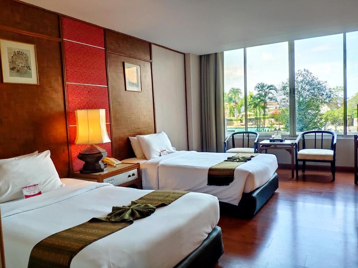 Chiang Mai Orchid Hotel Exterior photo