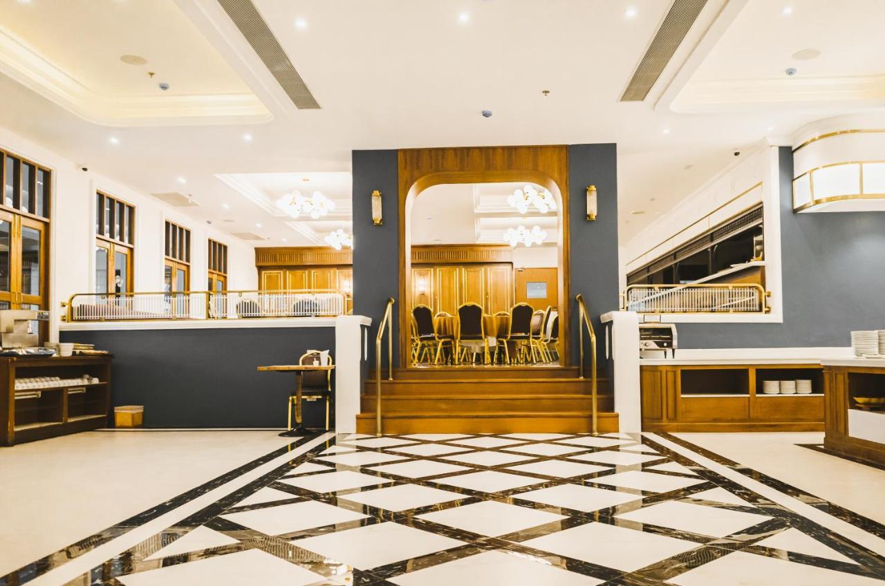 Chiang Mai Orchid Hotel Exterior photo