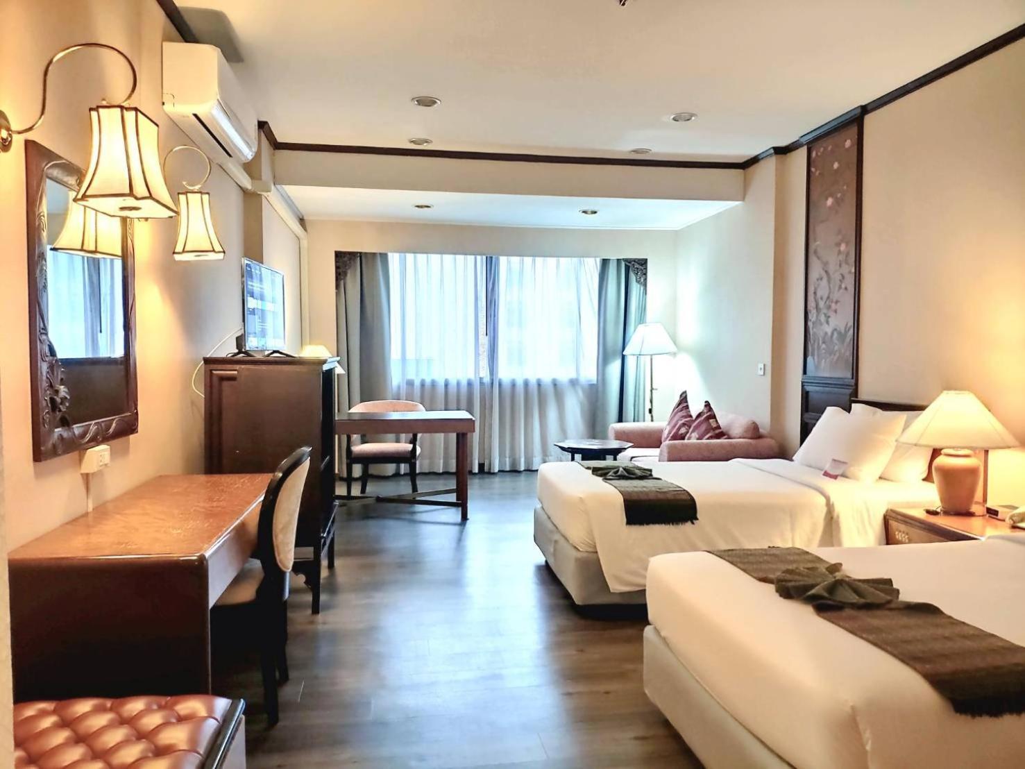 Chiang Mai Orchid Hotel Exterior photo