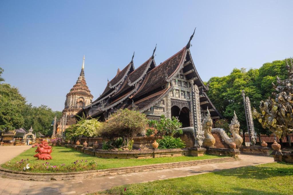Chiang Mai Orchid Hotel Exterior photo